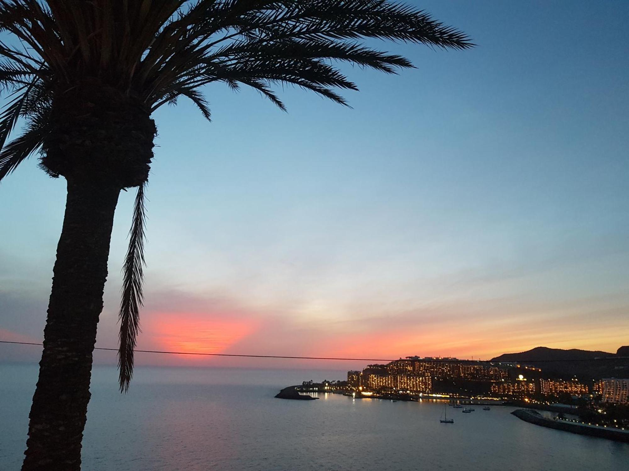 Deluxe Seaview-Sunsets !Transfe-R Inc! Pool,2Aircond,2Tv65",600Mb Dishwasher,,2 Beaches,Anfi-View Patalavaca Exterior photo